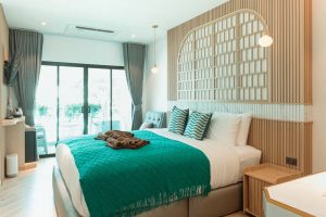 เฌอเอม บรีช ฟร้อนท์ รีสอร์ท เกาะล้าน / Cher-Aim Beach Front Kohlarn