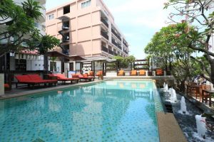 โรงแรมพัทยา​ ซีวิว / Pattaya Sea View Hotel