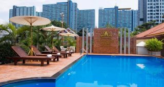 โลตัสแลนด์ รีสอร์ท พัทยา / Lotusland Resort Pattaya